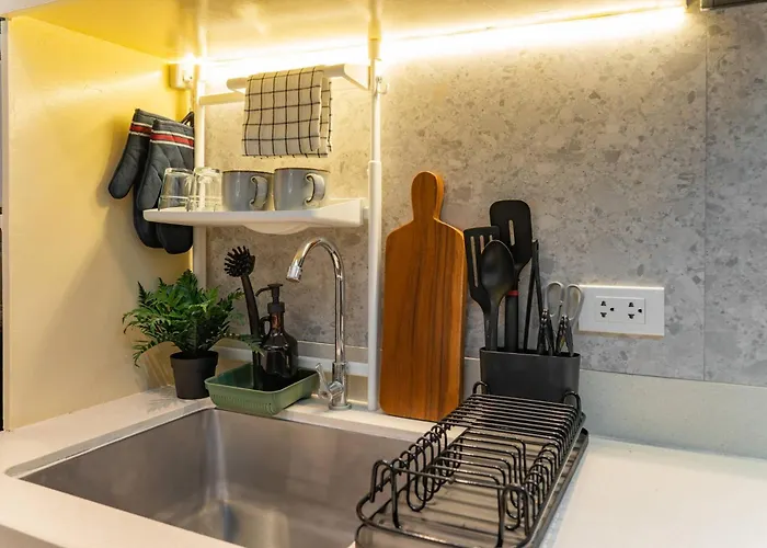 Apartment Fully Furnished Urban Oasis : Free Pool *